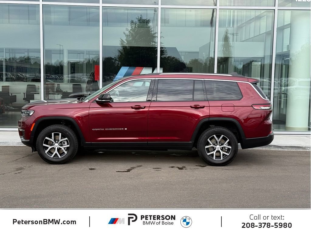 Used 2023 Jeep Grand Cherokee L Limited w/ Luxury Tech Group II AWD/4WD image 2