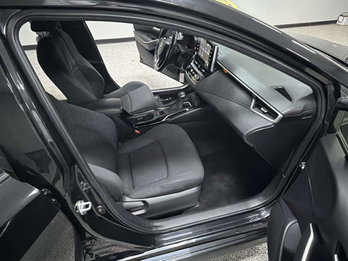 Used 2020 Toyota Corolla SE FWD image 27