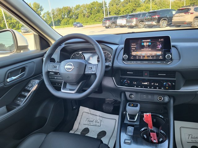 New 2026 Nissan Rogue SV image 17