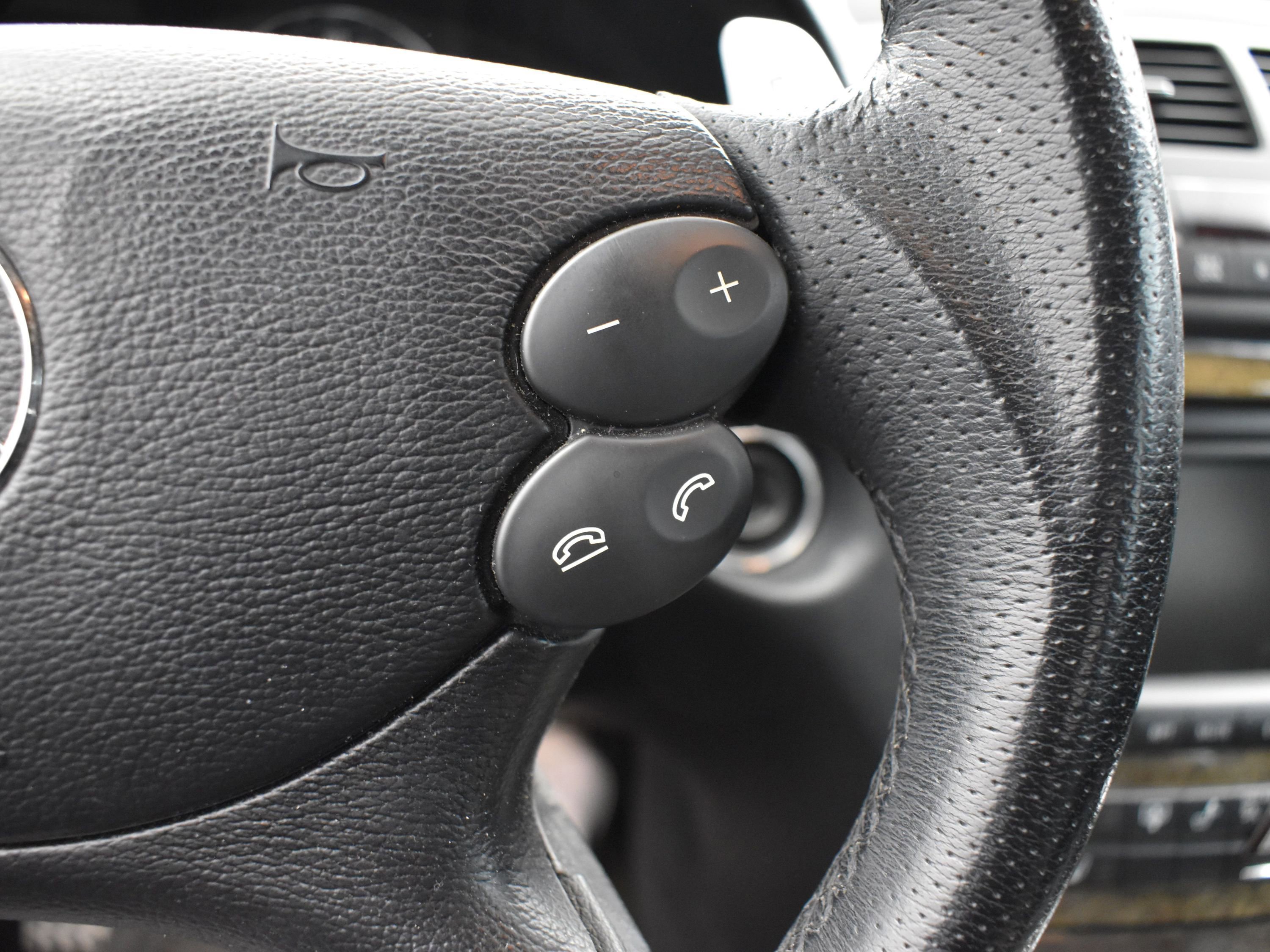 Used 2008 Mercedes-Benz E 63 AMG Sedan image 11