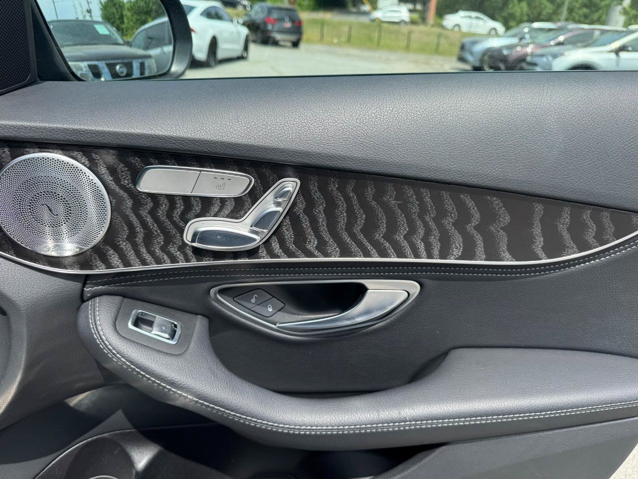 Used 2015 Mercedes-Benz C 300 4MATIC Sedan image 27