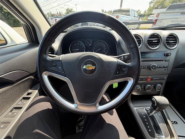 Used 2013 Chevrolet Captiva Sport LT FWD image 17