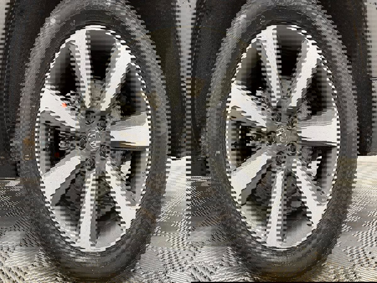 Used 2024 Honda Pilot Touring image 37