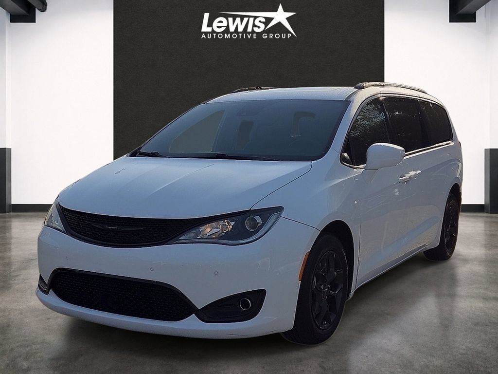 Used 2019 Chrysler Pacifica Touring-L Plus w/ Advanced Safetytec Group FWD image 1