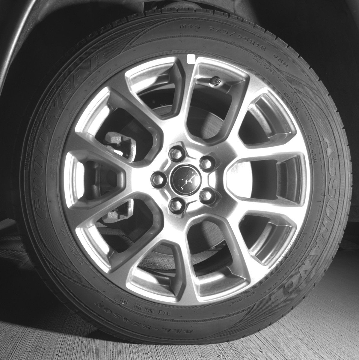 Used 2025 Jeep Compass Limited image 12