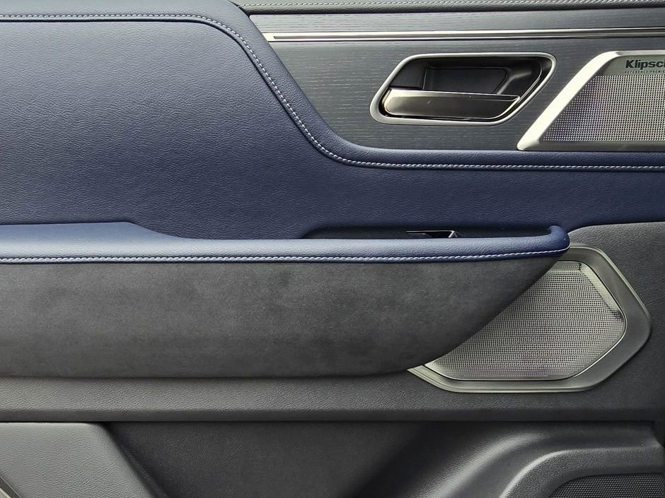 New 2026 INFINITI QX80 4WD image 31