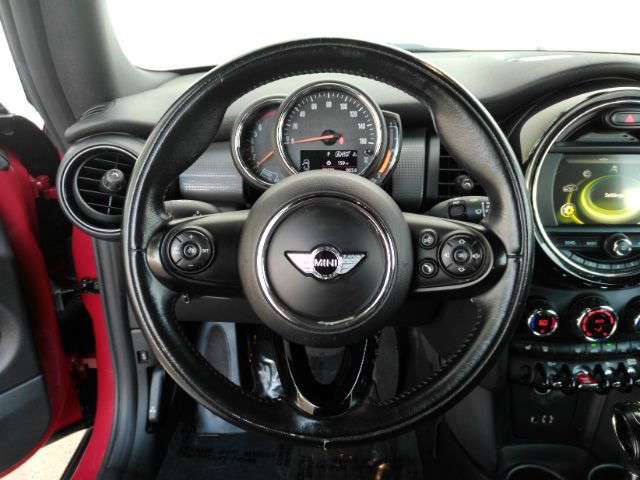 Used 2018 MINI Cooper Convertible FWD image 24
