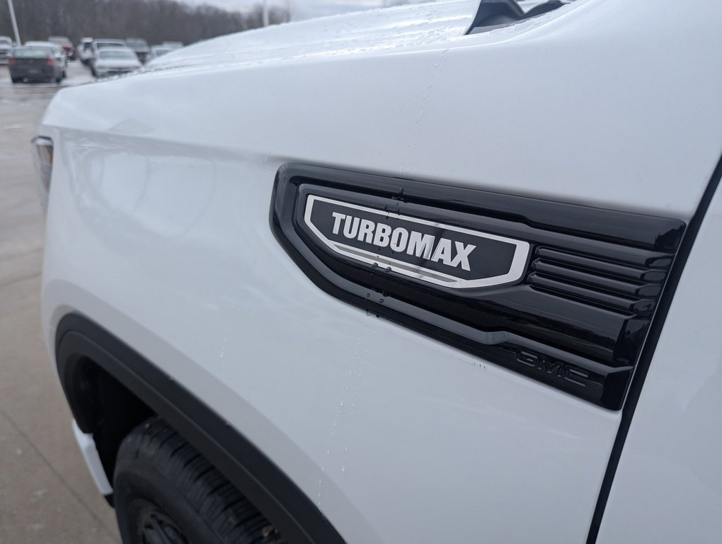 New 2026 GMC Sierra 1500 Elevation image 11