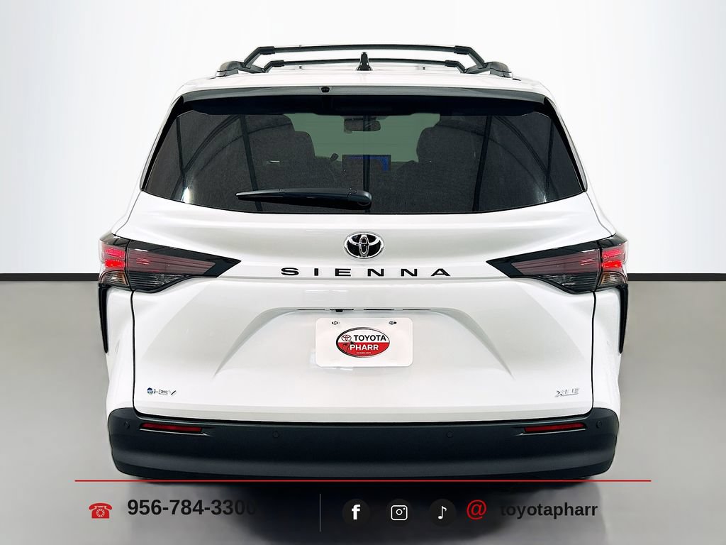 New 2026 Toyota Sienna XLE FWD image 6