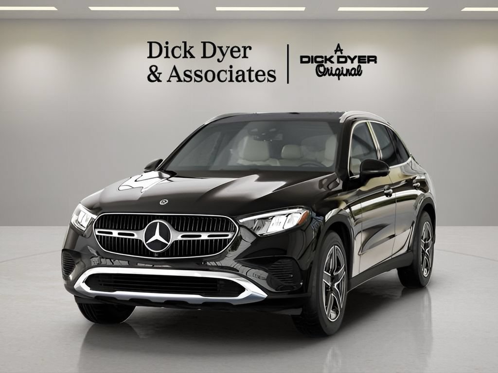 Used 2026 Mercedes-Benz GLC 300 image 36