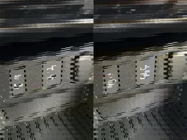 New 2026 Toyota Prius LE image 27