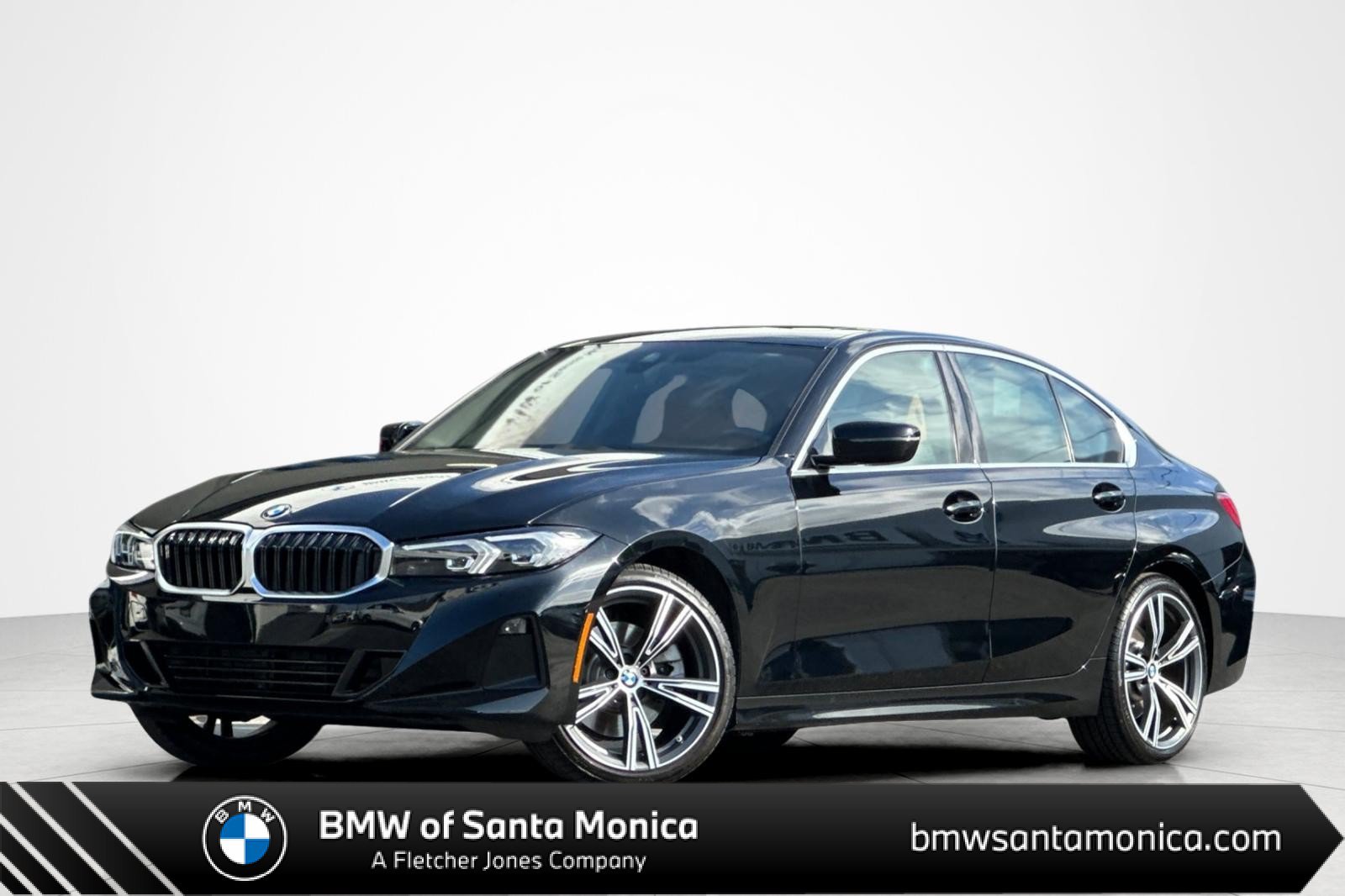 Used 2024 BMW 330i Sedan w/ Convenience Package RWD image 1