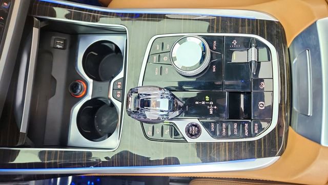 Used 2021 BMW X7 xDrive40i w/ M Sport Package image 56