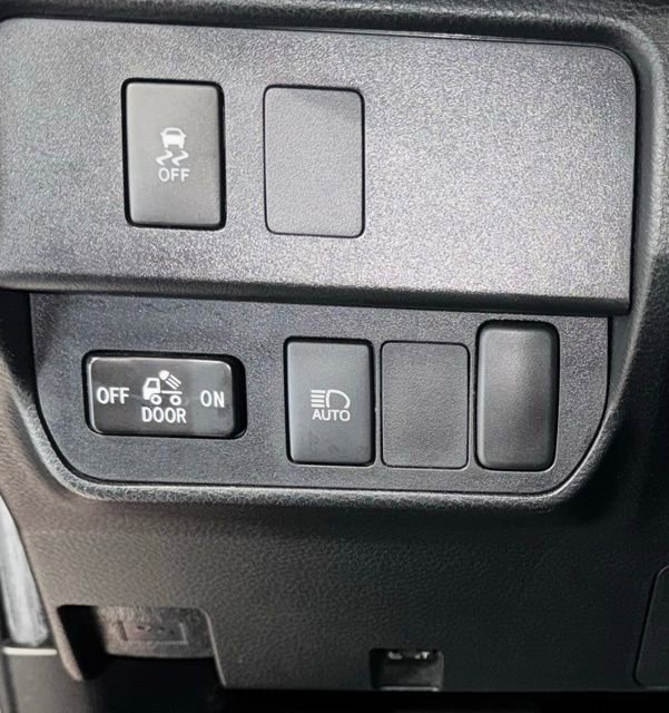 Used 2021 Toyota Tacoma SR5 image 21