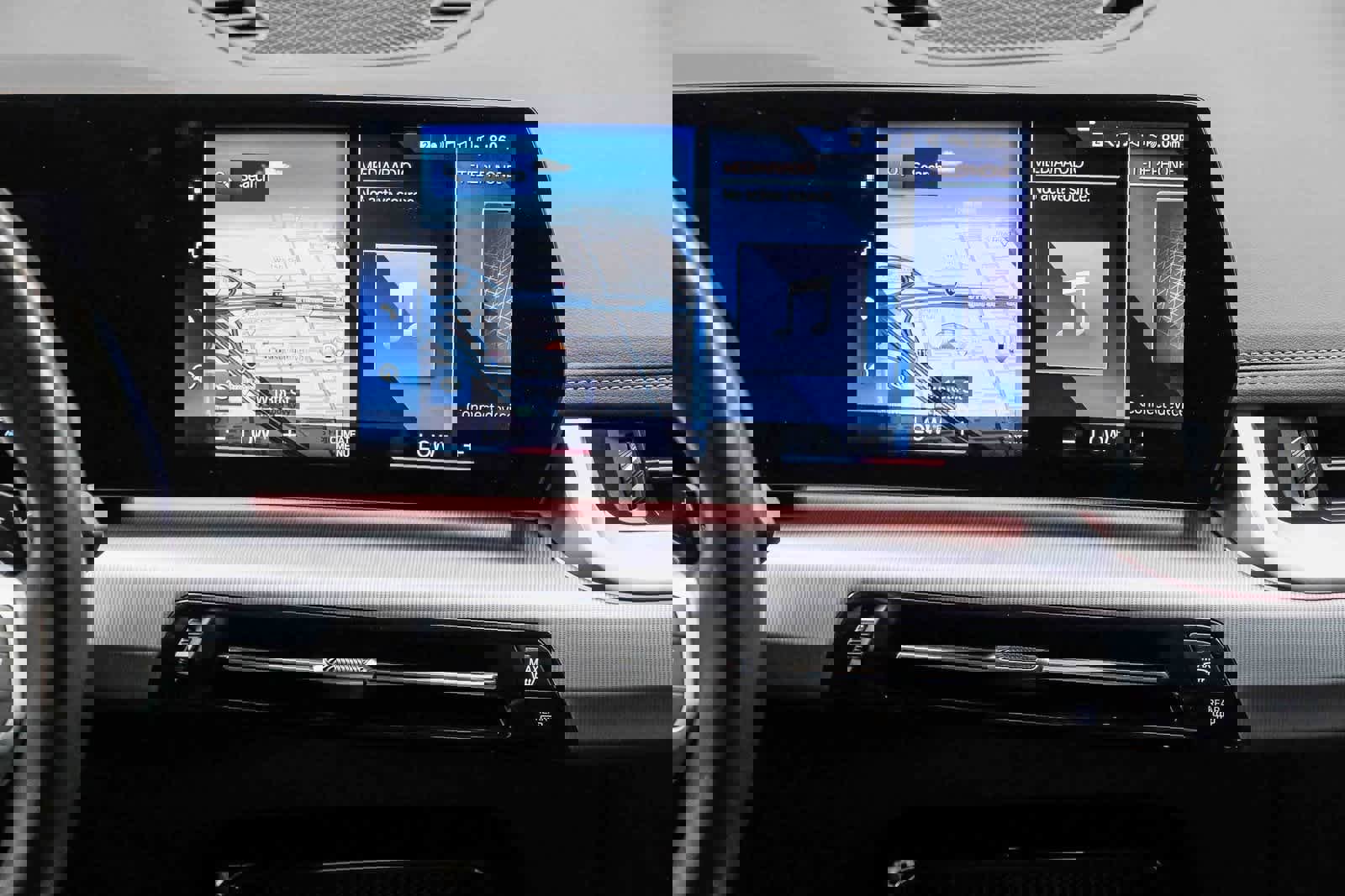 Used 2023 BMW X1 xDrive28i w/ M Sport Package image 14