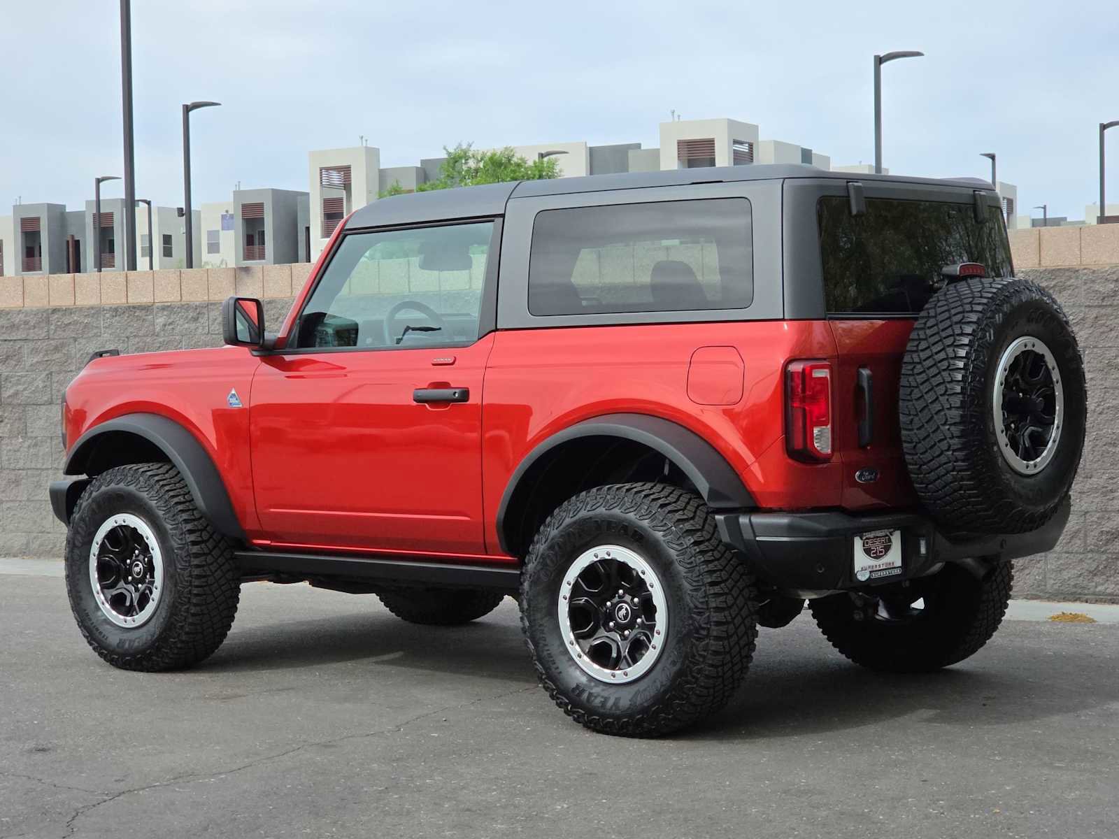 Used 2022 Ford Bronco Black Diamond w/ Sasquatch Package image 7