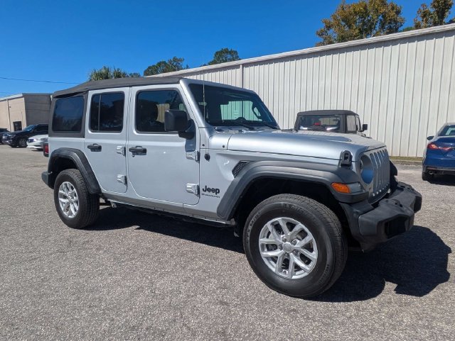 Used 2023 Jeep Wrangler Unlimited Sport AWD/4WD image 1
