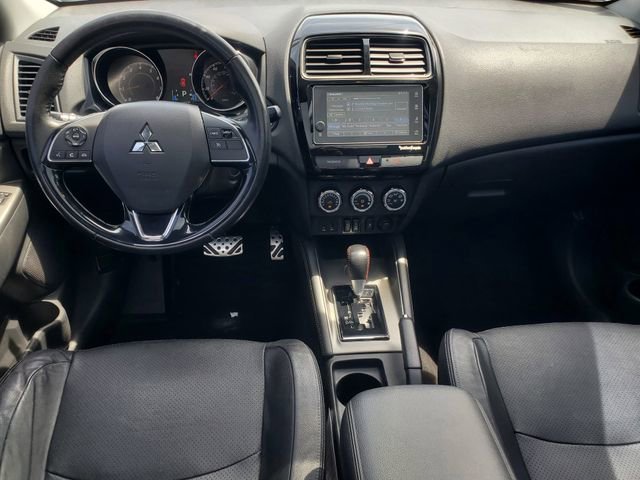 Used 2018 Mitsubishi Outlander Sport SEL FWD image 23