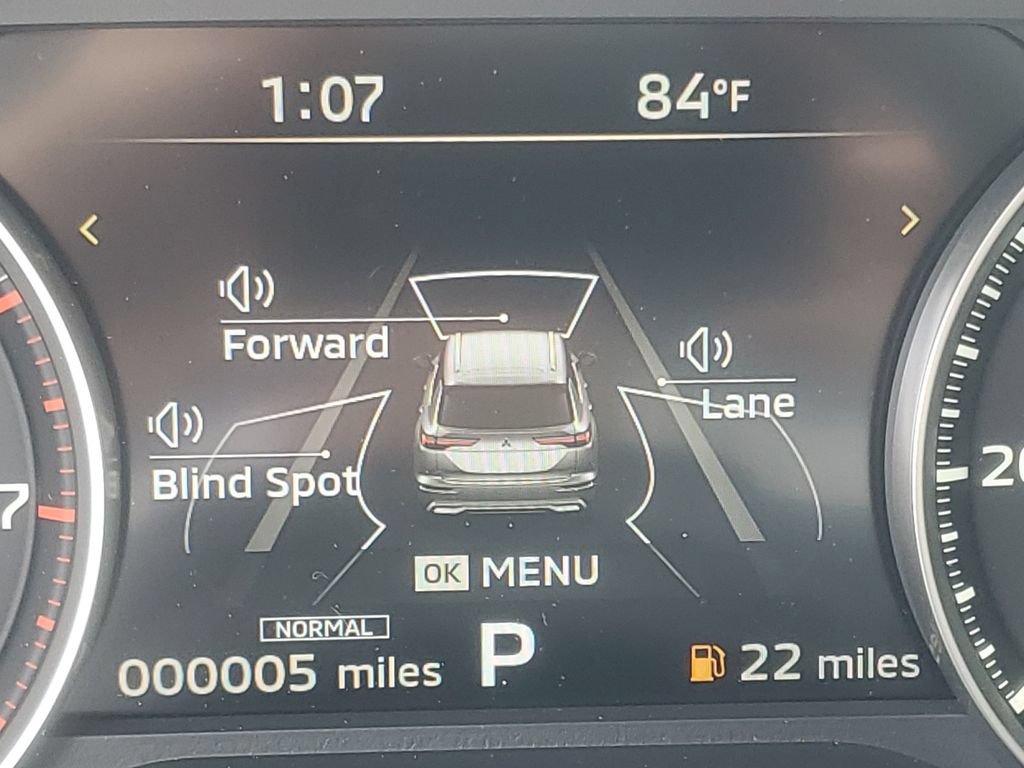 New 2026 Mitsubishi Outlander AWD image 35