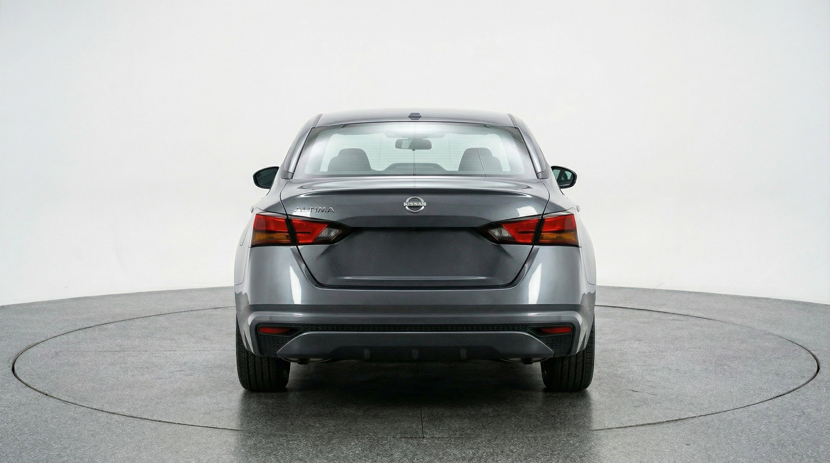 Used 2025 Nissan Altima 2.5 SV image 7