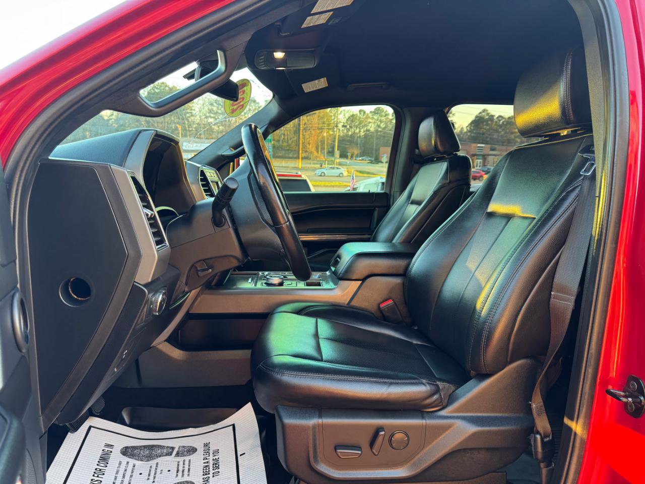 Used 2021 Ford Expedition XLT RWD image 11