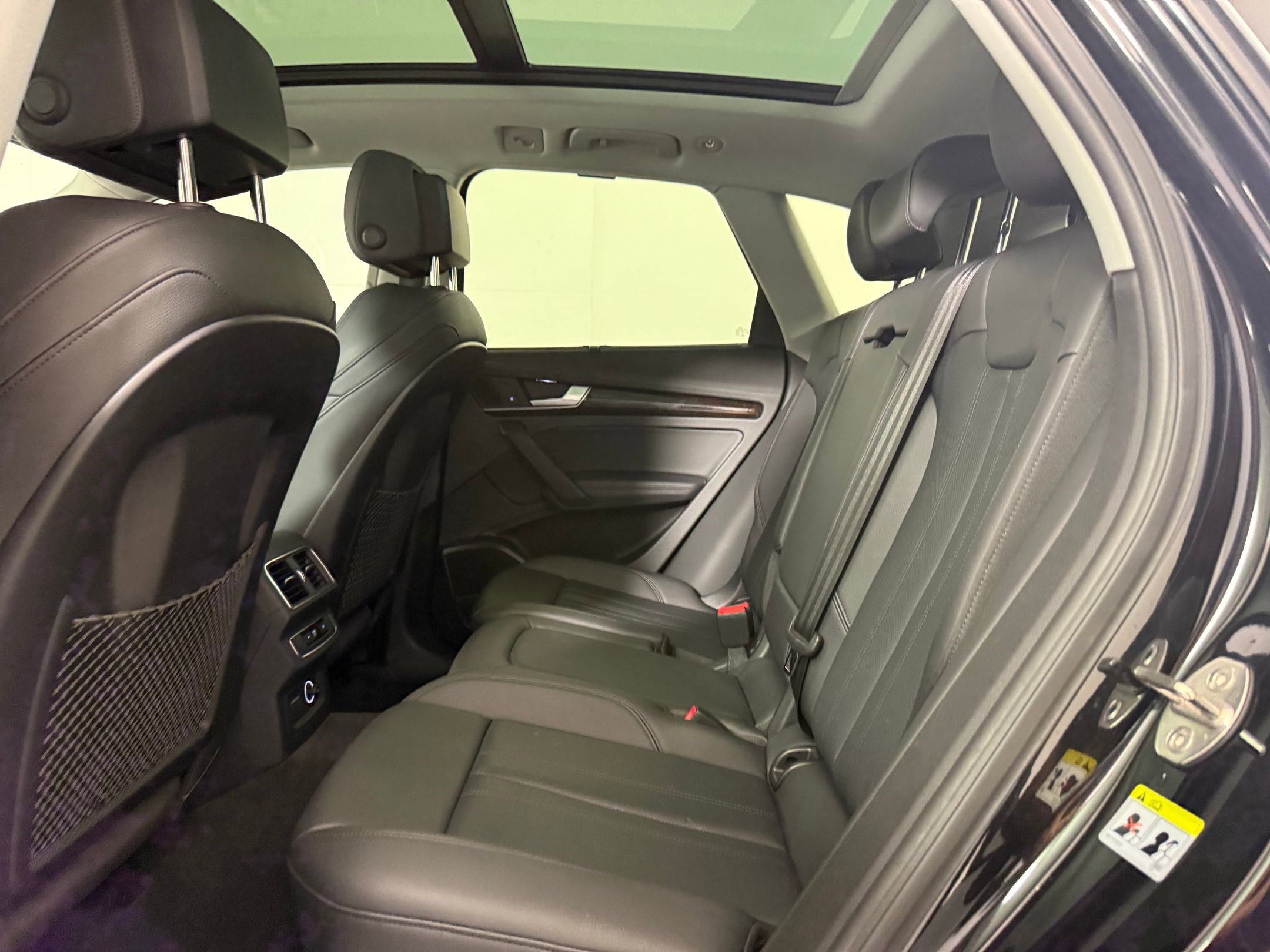 Used 2019 Audi Q5 2.0T Premium Plus w/ Premium Plus Package AWD/4WD image 15