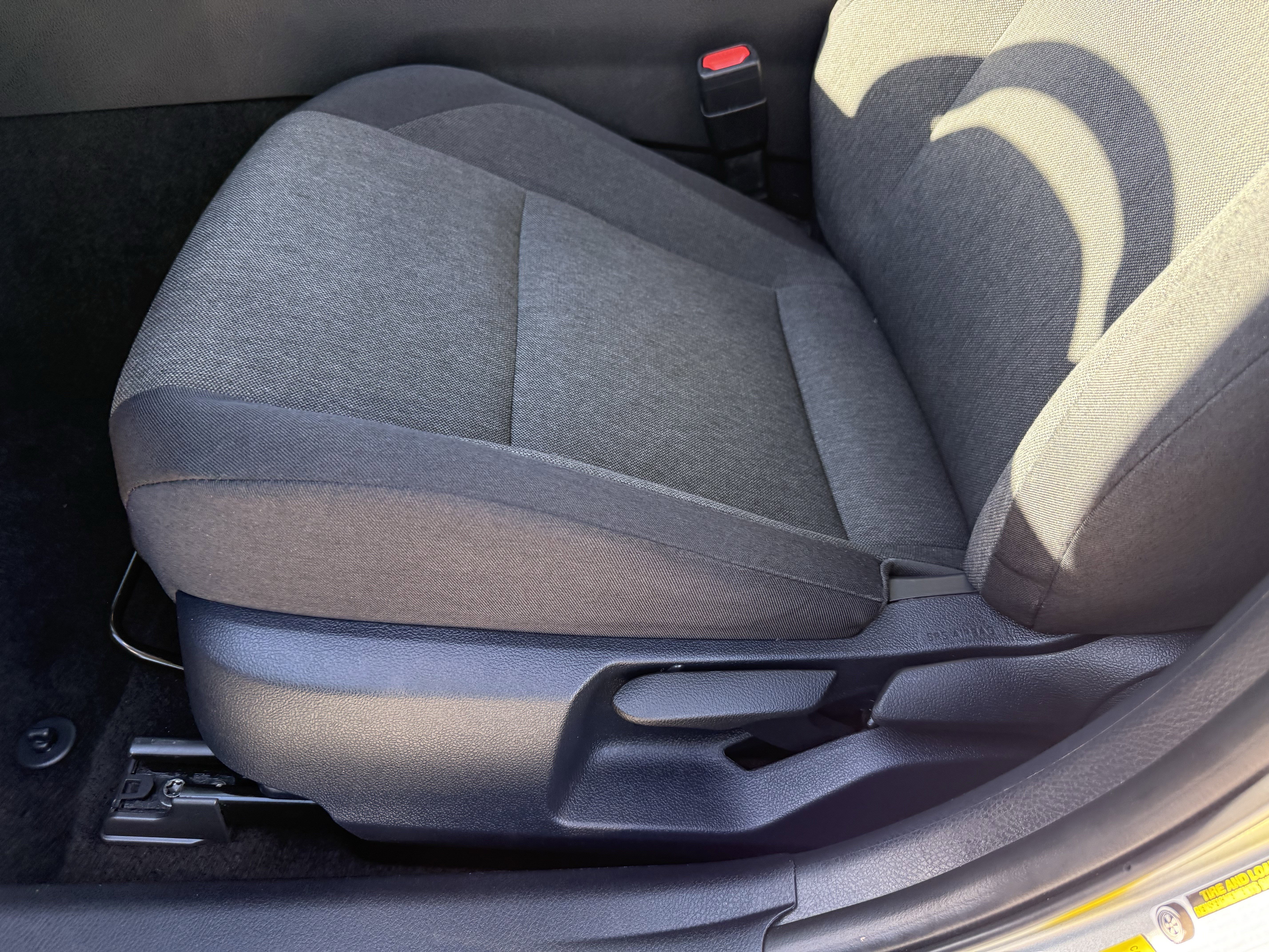 Used 2025 Toyota Camry LE image 29