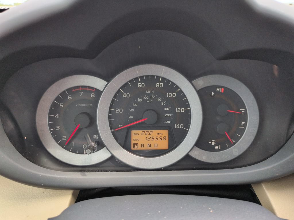 Used 2011 Toyota RAV4 4WD w/ Base L4 Extra Value Pkg image 16