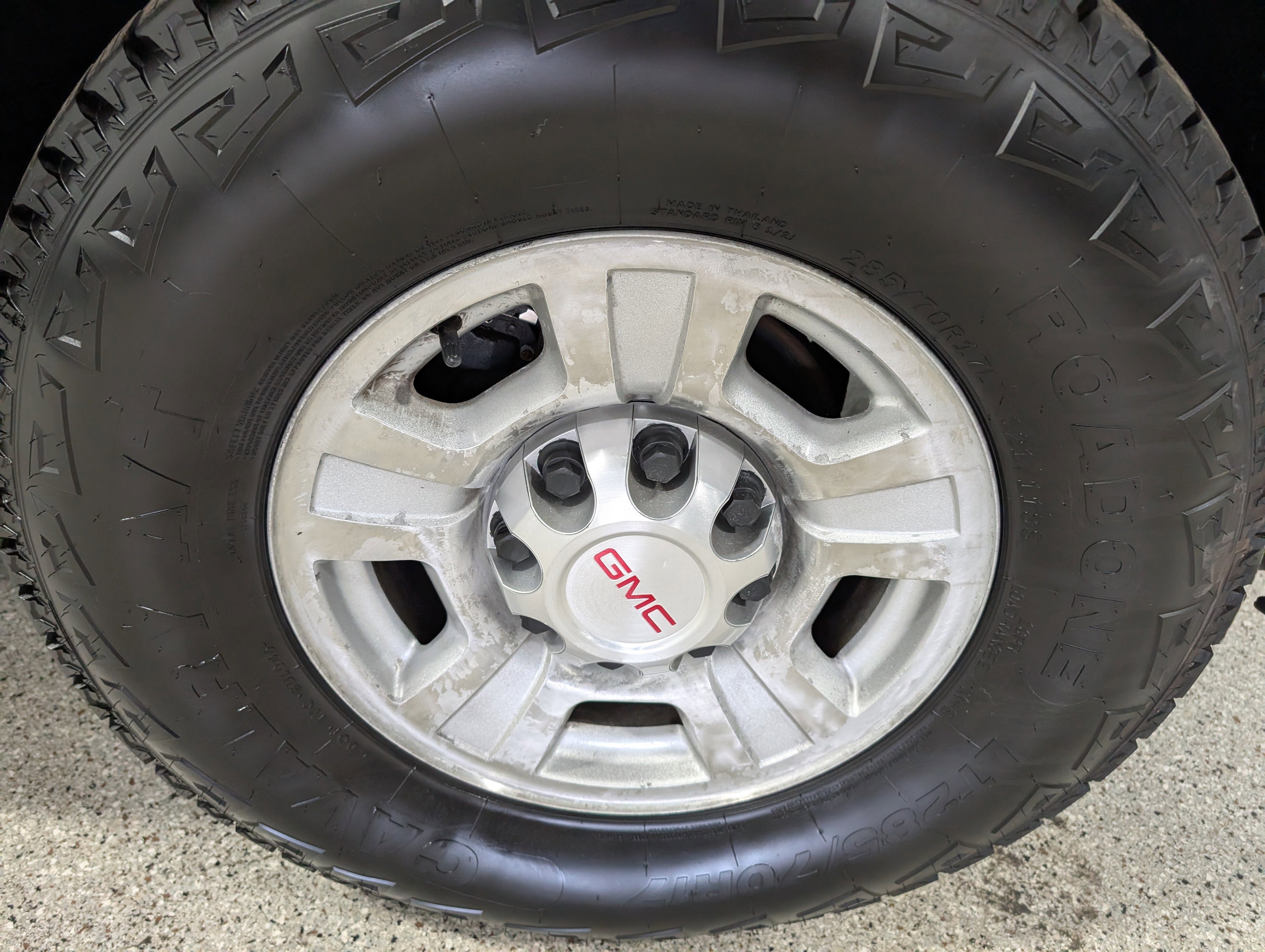 Used 2009 GMC Sierra 2500 SLT w/ SLT Convenience Package image 15