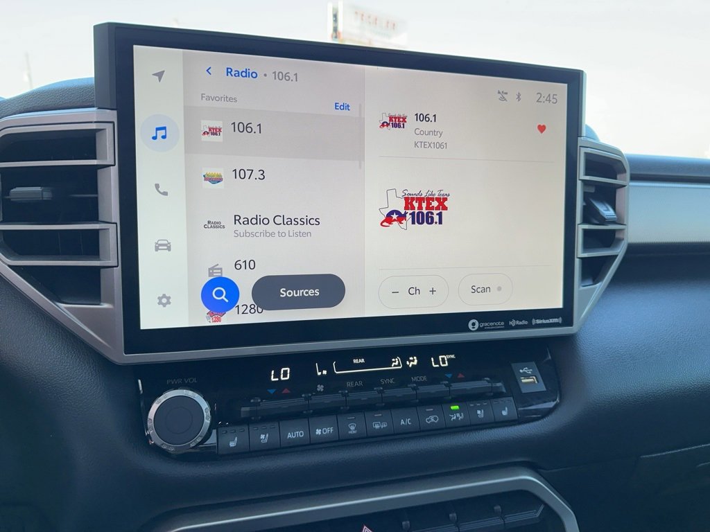 Used 2023 Toyota Sequoia Limited image 9