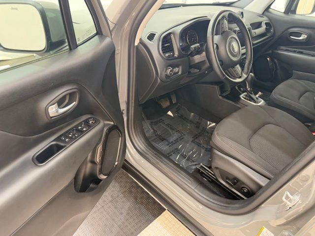 Used 2019 Jeep Renegade Altitude w/ Quick Order Package 22M image 30