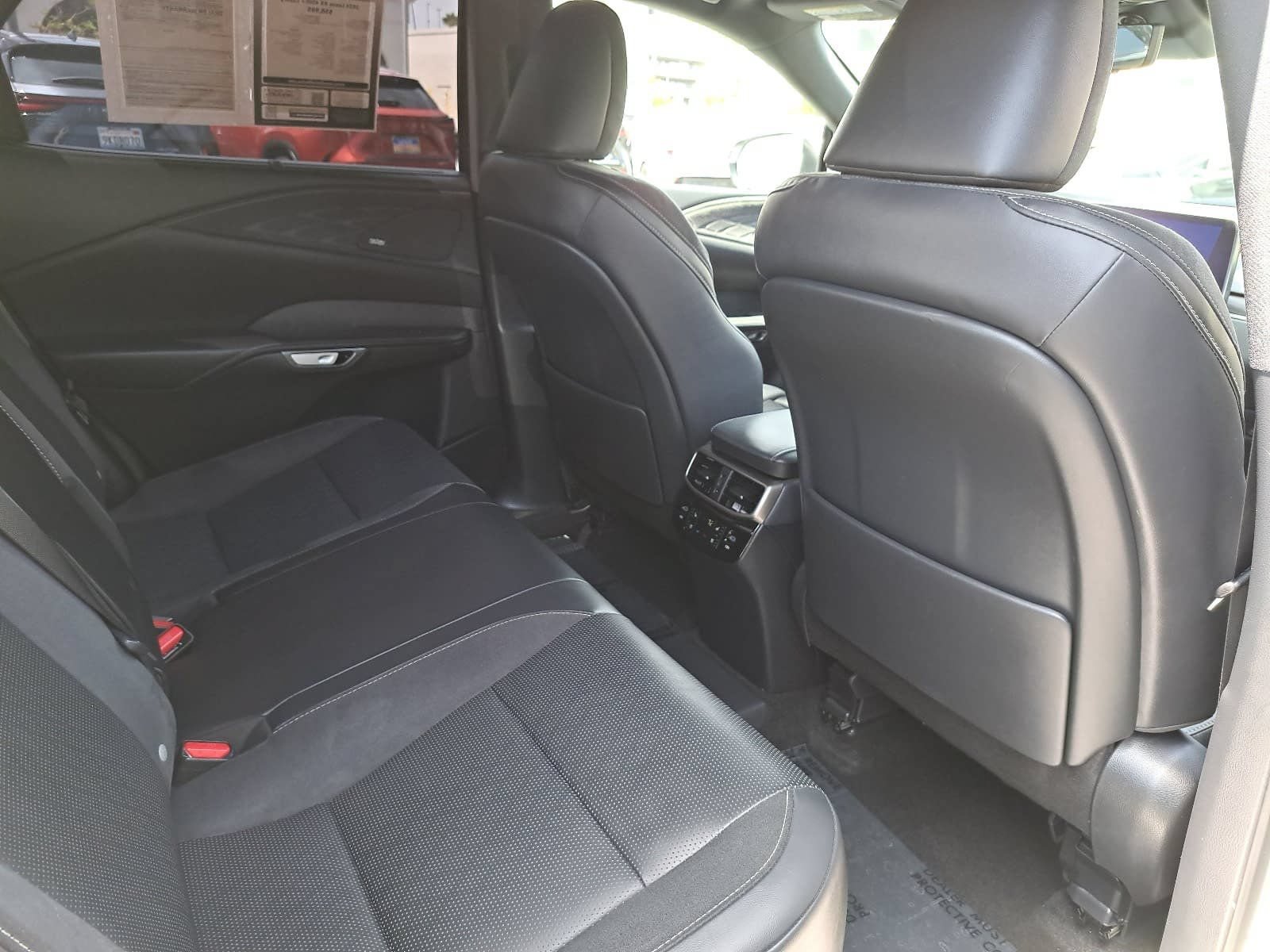 Used 2024 Lexus RX 450h AWD w/ Convenience Package image 11