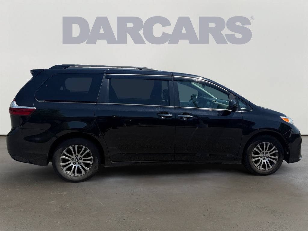Used 2020 Toyota Sienna XLE FWD image 8