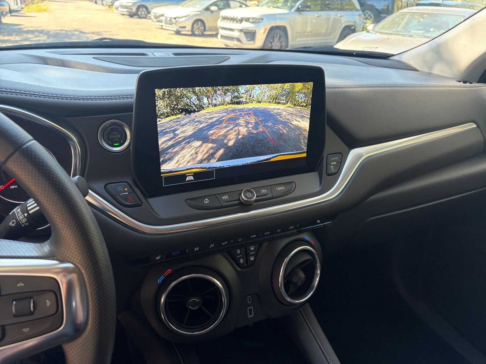 Used 2026 Chevrolet Blazer LT FWD image 25