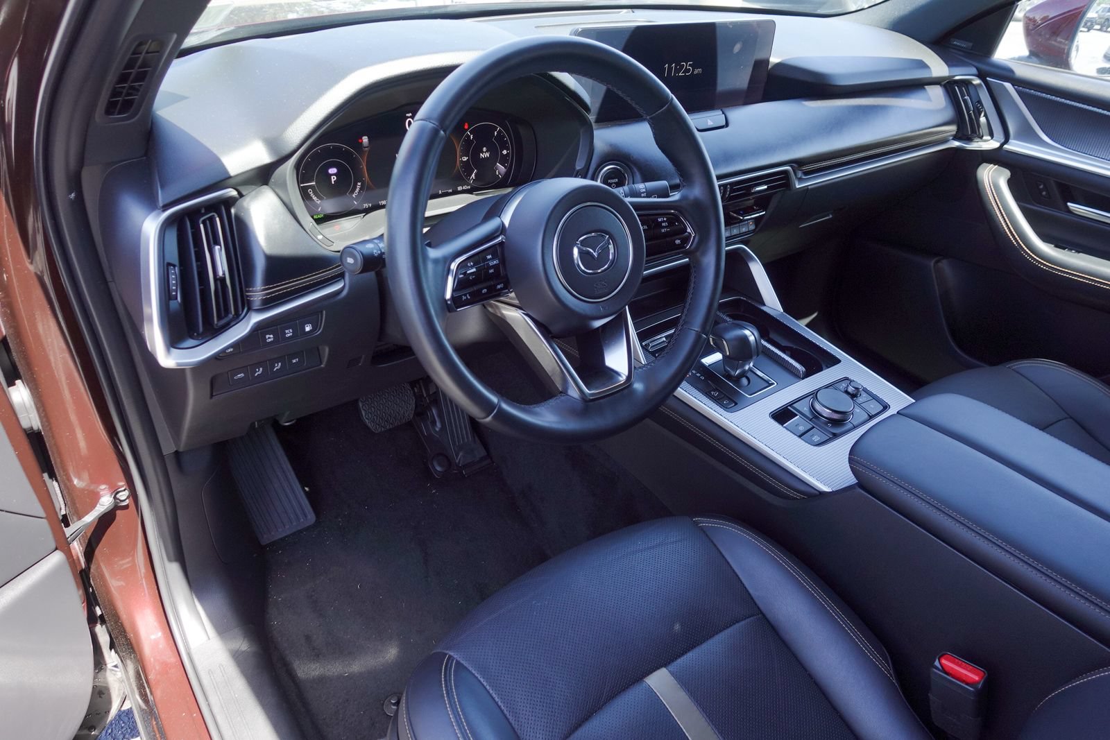 Certified 2024 MAZDA CX-90 Plug-In Hybrid w/ Premium Plus AWD/4WD image 11