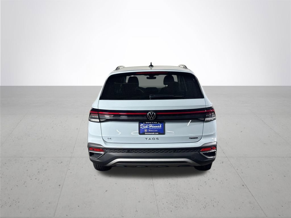 New 2026 Volkswagen Taos SE AWD/4WD image 7