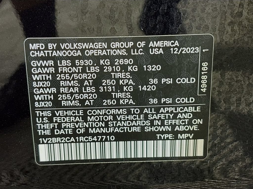 Used 2024 Volkswagen Atlas SEL AWD/4WD image 36