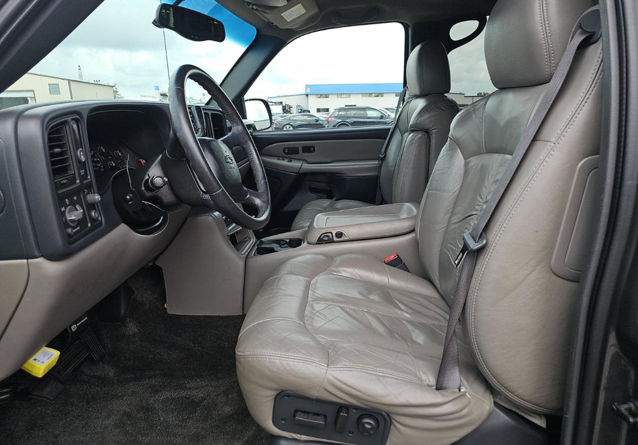 Used 2002 Chevrolet Tahoe LT RWD image 10