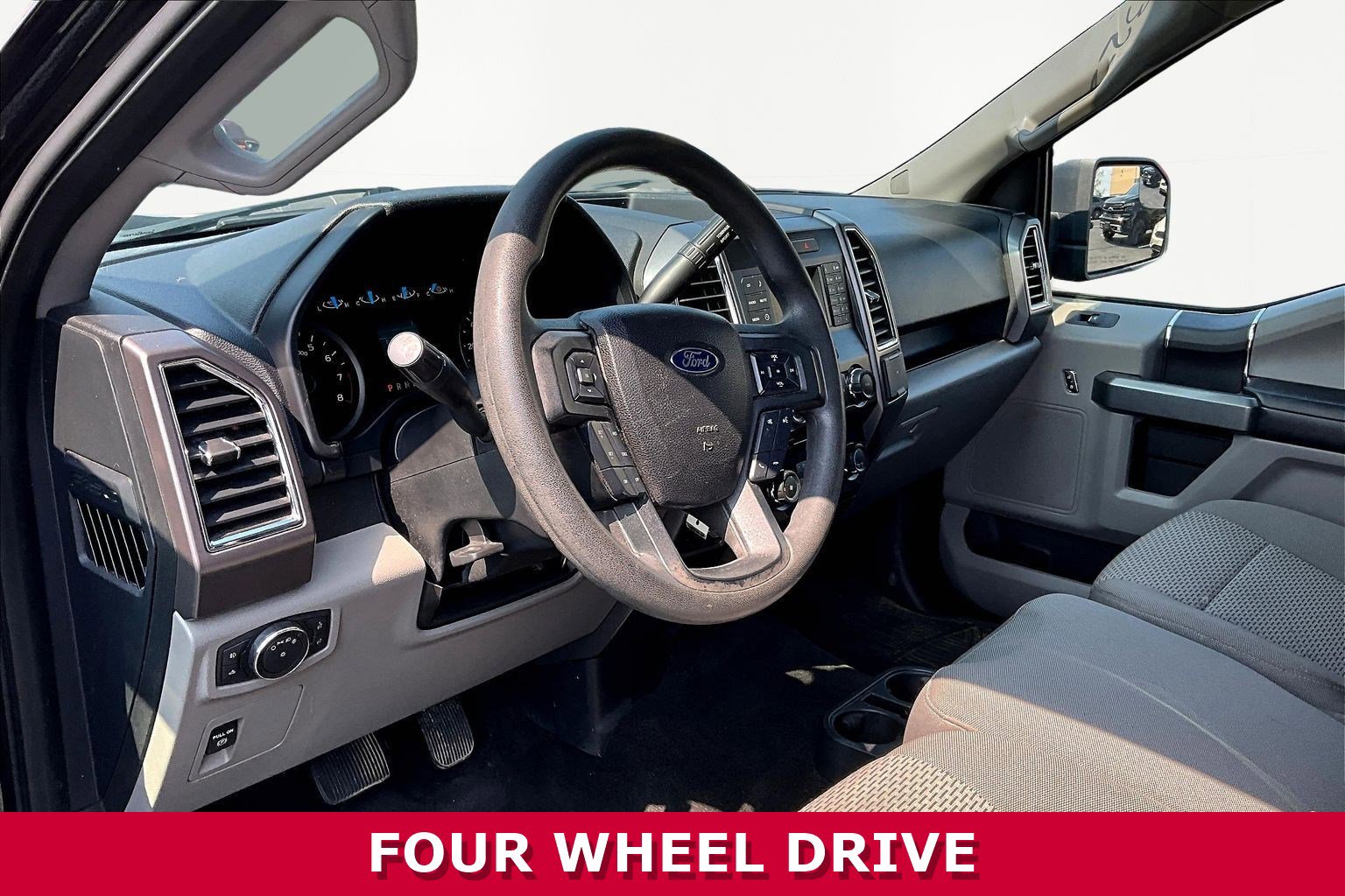 Used 2015 Ford F150 XLT image 15