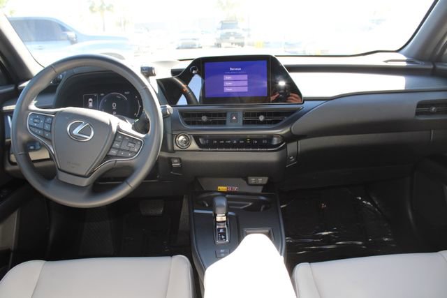Certified 2025 Lexus UX 300h 300h image 10
