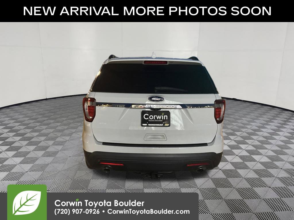 Used 2017 Ford Explorer FWD image 4