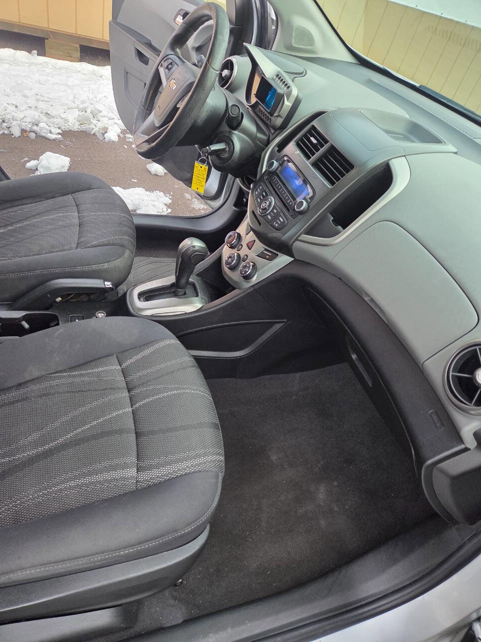 Used 2014 Chevrolet Sonic LT image 12