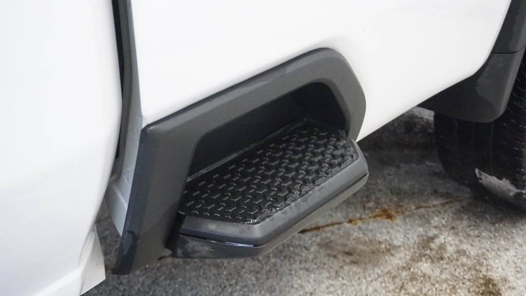 Used 2024 GMC Sierra 3500 Pro image 19