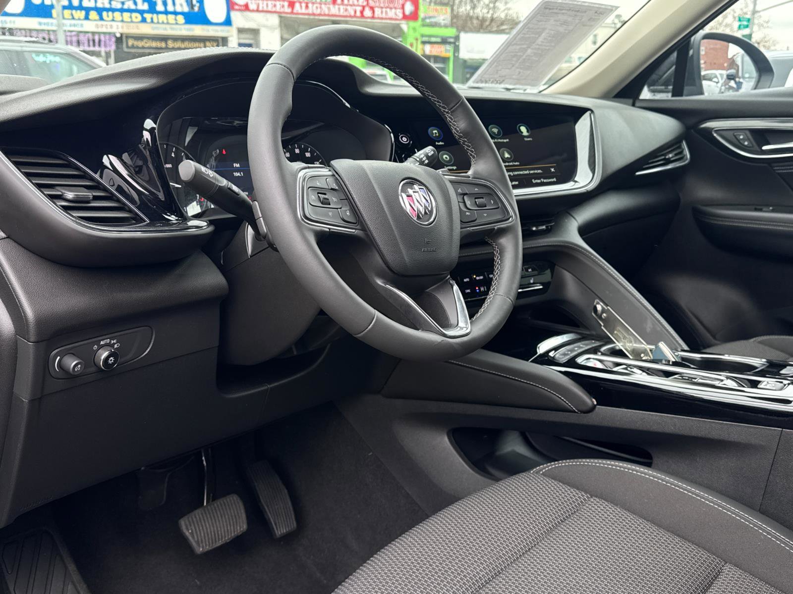 Used 2023 Buick Envision Preferred image 15