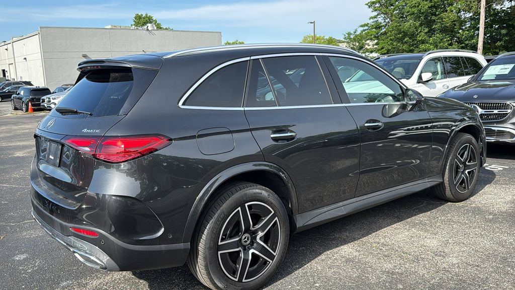 Certified 2023 Mercedes-Benz GLC 300 4MATIC w/ AMG Line video 4