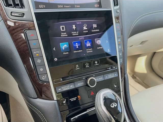 Used 2019 INFINITI Q50 Luxe w/ Essential Package (3.0T Luxe) AWD/4WD image 16