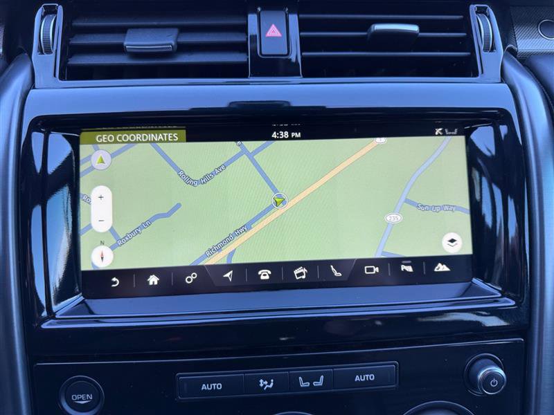 Used 2017 Land Rover Discovery HSE Luxury image 24