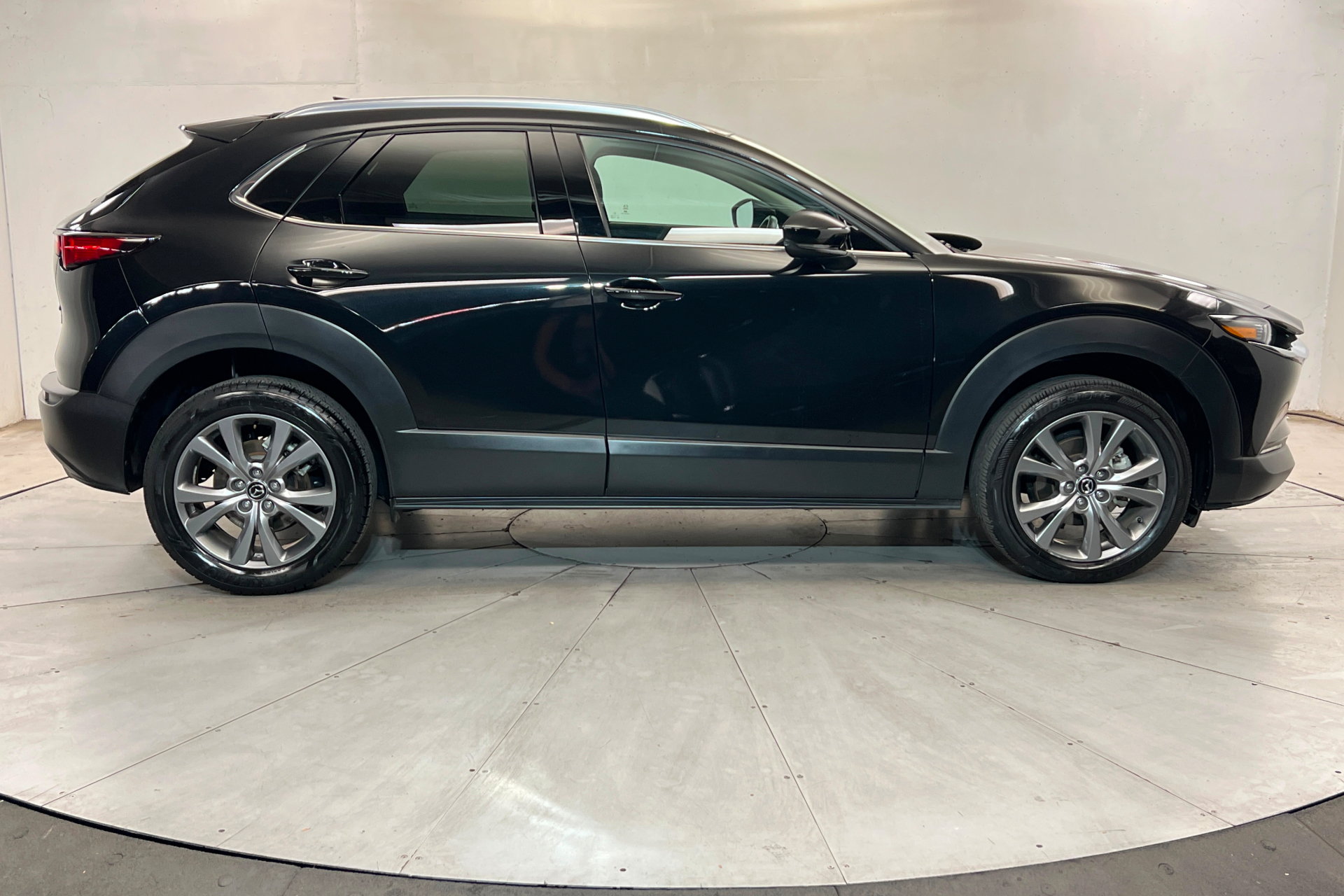 Used 2024 MAZDA CX-30 AWD 2.5 S w/ Premium Package image 7