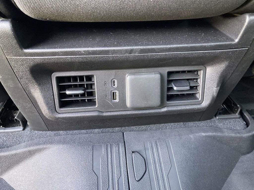 New 2026 GMC Sierra 1500 Elevation image 14