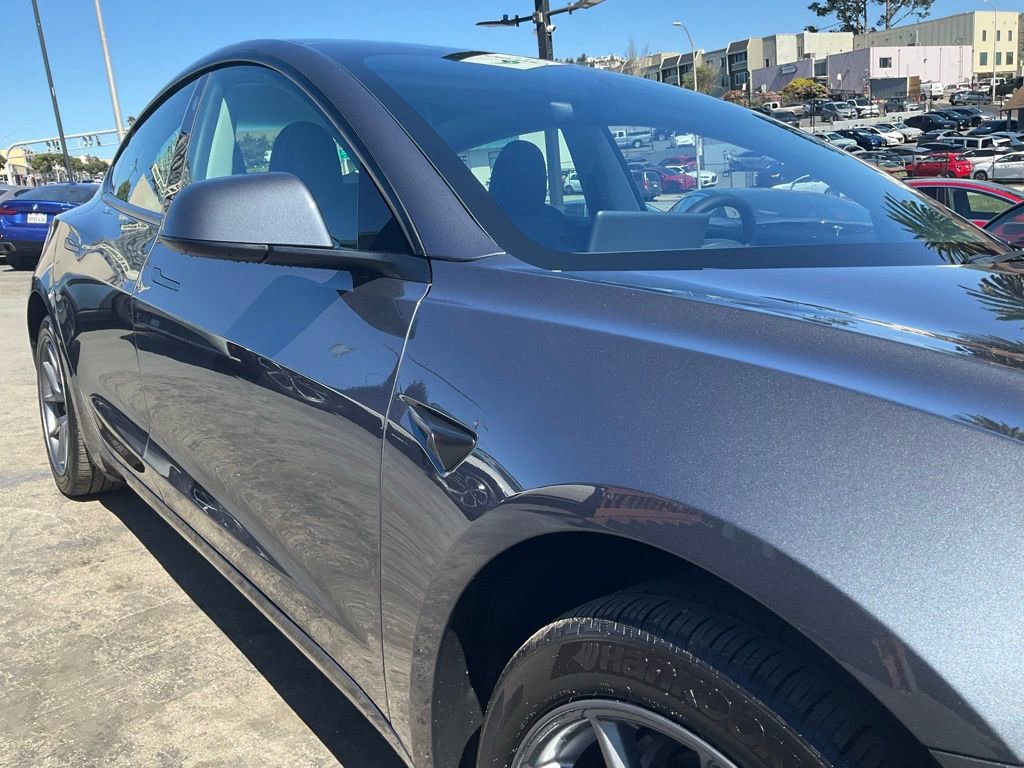 Used 2023 Tesla Model 3 Standard Range image 74